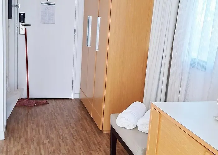 Hotel & Suites Coracao Da Faria Lima , Conforto Para Seus Hospedes, Duas Camas , King Size , Solteiro Box