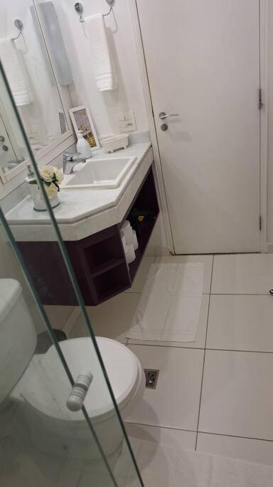 & Coracao Da Faria Lima , Conforto Seus Hospedes, Duas Camas , King Size , Solteiro Box Apartment